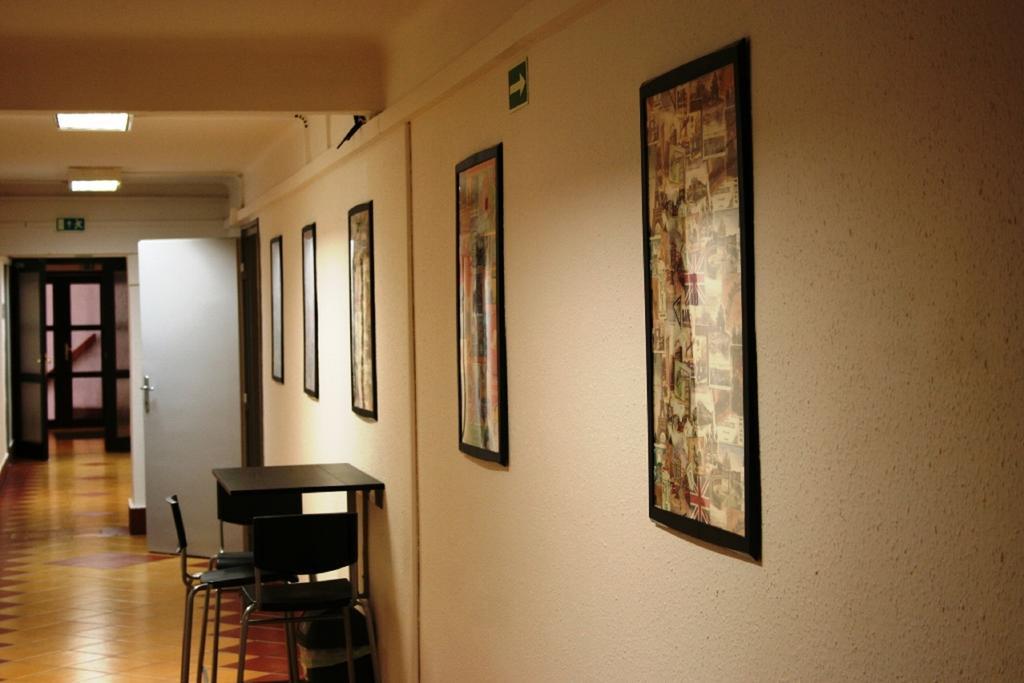 Walking Bed Budapest Hostel Exterior photo